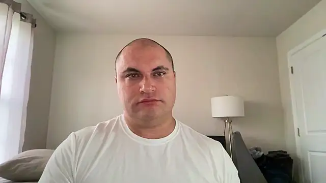 Snapshot of SluggishChase99 chatting on November 12, 2025, 7:51 pm SluggishChase99 online show from November 12, 2025, 7:51 pm