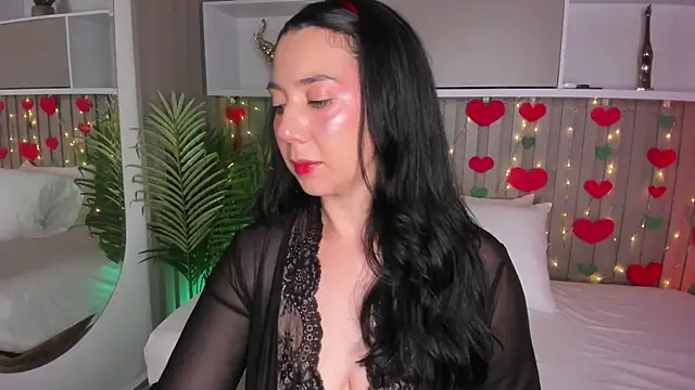 dahianthompson online show from February 14, 2026, 9:04 pm