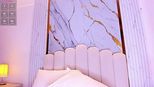 dahianthompson online show from October 30, 2025, 8:50 pm