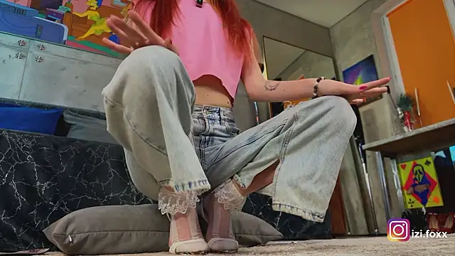 izi-fox online show from February 8, 2026, 4:37 pm