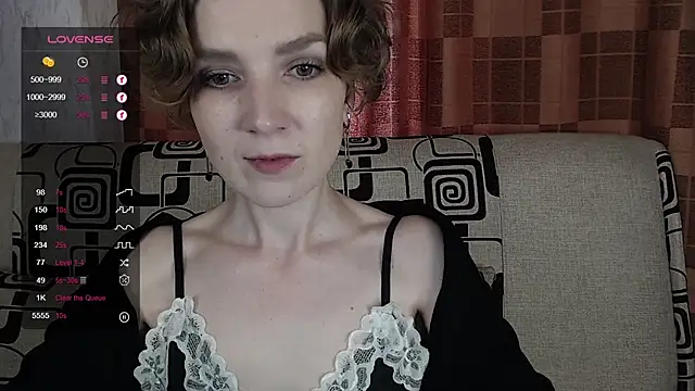 TinaWince online show from June 6, 2026, 4:50 am
