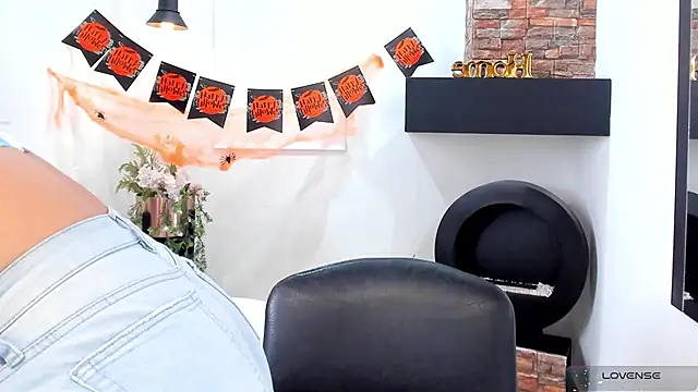 Snapshot of _alaiasmile_ chatting on October 29, 2025, 5:12 pm alaiasmile online show from October 29, 2025, 5:12 pm