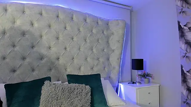 dafne bss online show from December 23, 2025, 5:40 am