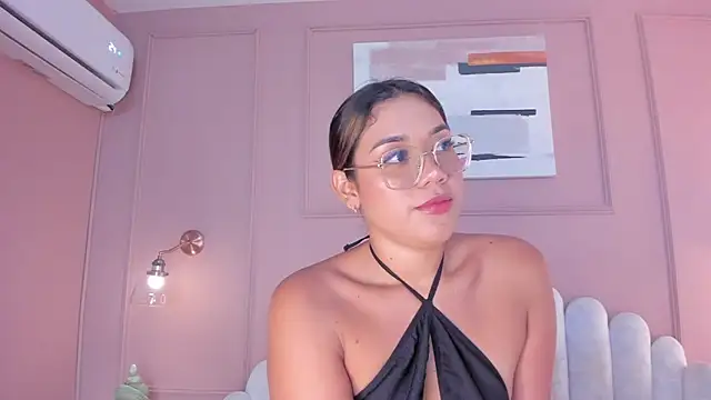 mara brooks online show from March 2, 2025, 10:13 pm