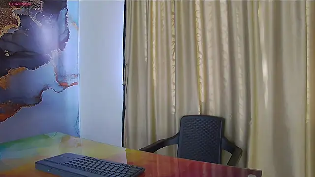 Snapshot of alex_noa chatting on September 17, 2025, 7:27 pm alex noa online show from September 17, 2025, 7:27 pm