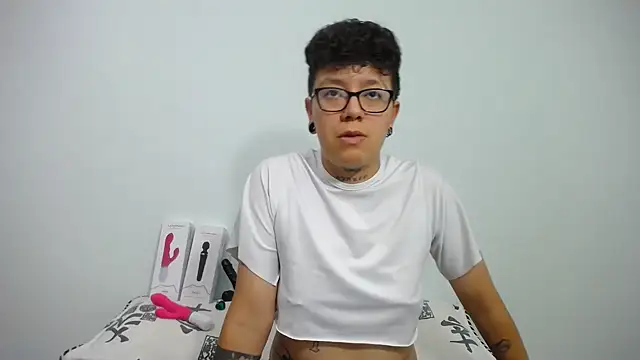 Snapshot of alex_noa chatting on February 28, 2025, 1:37 am alex noa online show from February 28, 2025, 1:37 am