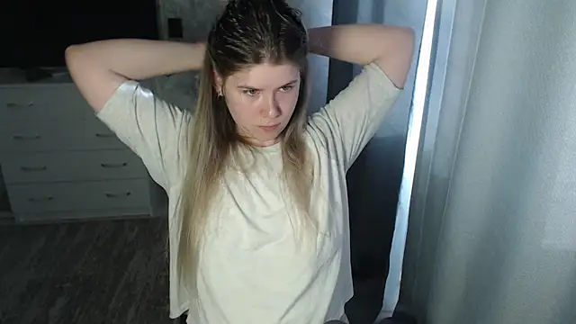 MelissaXKinky online show from March 18, 2025, 9:45 am