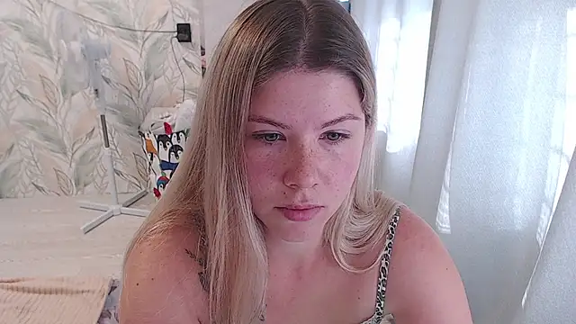 MelissaXKinky online show from September 9, 2025, 6:34 am