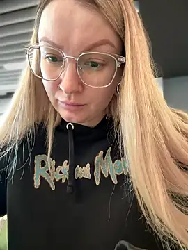 Snapshot of Teya_moon_ chatting on January 26, 2025, 11:50 am Teya moon online show from January 26, 2025, 11:50 am