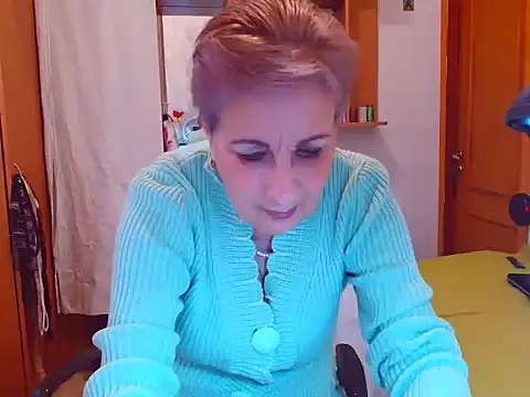 Victoria5643 online show from March 2, 2025, 2:58 pm