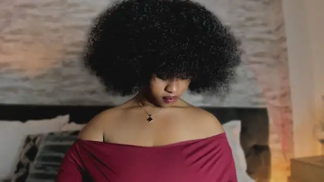 Anneth  M online show from November 7, 2025, 8:13 pm