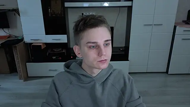 angryzan online show from November 24, 2025, 6:13 am