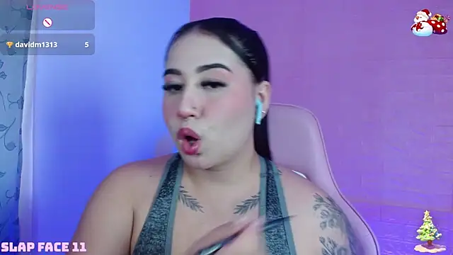 Snapshot of _hooly chatting on December 1, 2025, 8:21 pm hooly online show from December 1, 2025, 8:21 pm