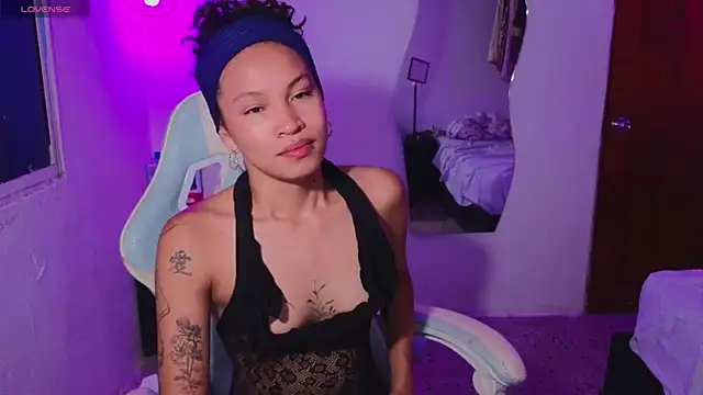 Peggy Funn online show from April 20, 2026, 2:14 am