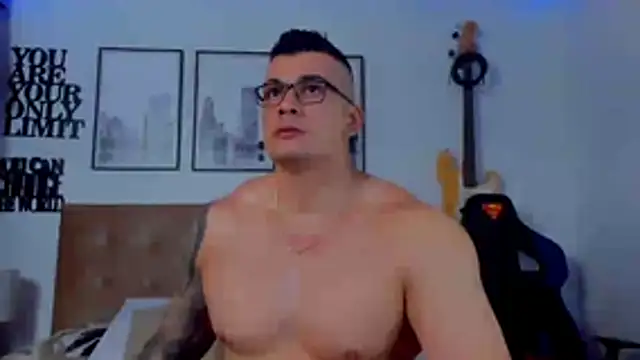 Snapshot of seancarreraa chatting on November 4, 2025, 1:20 am seancarreraa online show from November 4, 2025, 1:20 am