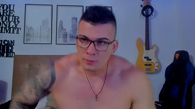 Snapshot of seancarreraa chatting on November 8, 2025, 10:35 pm seancarreraa online show from November 8, 2025, 10:35 pm