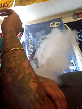 Snapshot of GallowayGooch1085 chatting on February 28, 2026, 7:35 pm GallowayGooch1085 online show from February 28, 2026, 7:35 pm