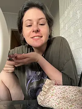 lily noris online show from June 5, 2026, 2:49 am