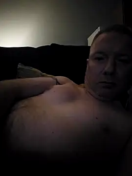 Snapshot of walker1979 chatting on April 24, 2026, 10:12 pm walker1979 online show from April 24, 2026, 10:12 pm