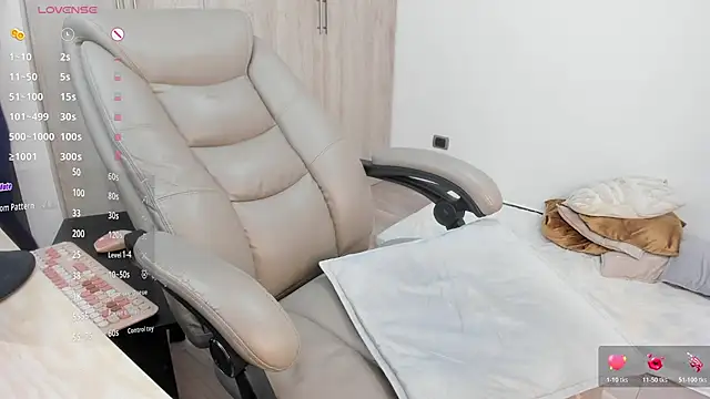 Snapshot of _miamadison chatting on February 21, 2026, 3:30 am miamadison online show from February 21, 2026, 3:30 am