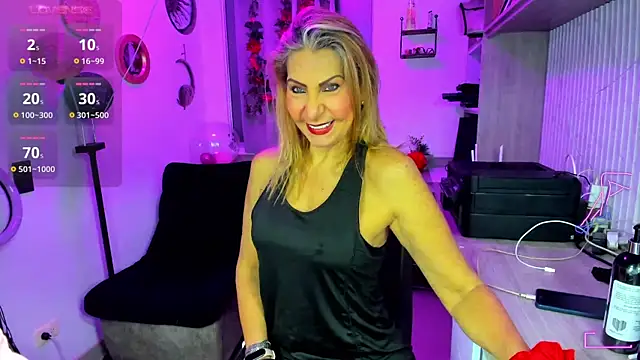  cristal ayala online show from May 15, 2026, 12:08 am