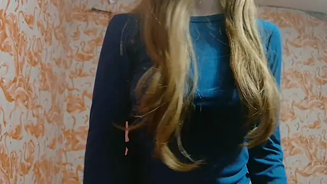 Snapshot of strawberrysmoothie chatting on October 23, 2025, 2:54 am strawberrysmoothie online show from October 23, 2025, 2:54 am