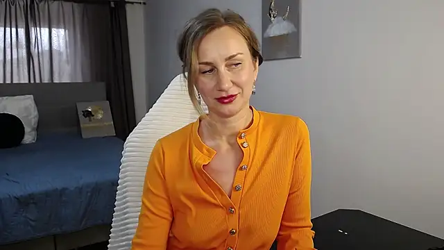 Snapshot of Vanessa_Nowak chatting on May 31, 2026, 8:53 am Vanessa Nowak online show from May 31, 2026, 8:53 am