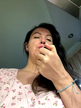 Snapshot of space_stacy chatting on September 28, 2025, 5:03 am space stacy online show from September 28, 2025, 5:03 am