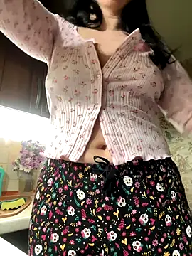 Snapshot of space_stacy chatting on October 25, 2025, 4:00 am space stacy online show from October 25, 2025, 4:00 am