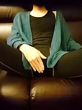 --MIKASA-- online show from February 5, 2025, 6:26 pm