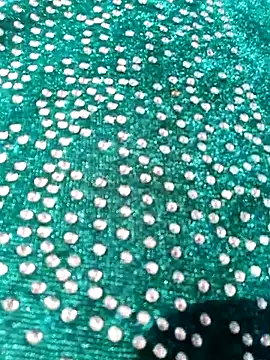 Snapshot of Shoni__ chatting on December 14, 2025, 8:42 am Shoni online show from December 14, 2025, 8:42 am