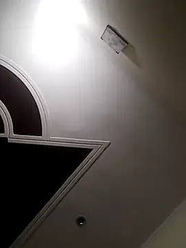 Snapshot of Shoni__ chatting on December 1, 2024, 6:13 pm Shoni online show from December 1, 2024, 6:13 pm