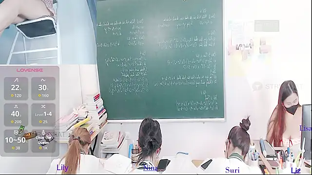 Snapshot of _Math_ chatting on May 4, 2026, 3:10 am Math online show from May 4, 2026, 3:10 am