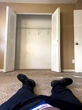 christian0009 online show from December 16, 2025, 9:19 pm