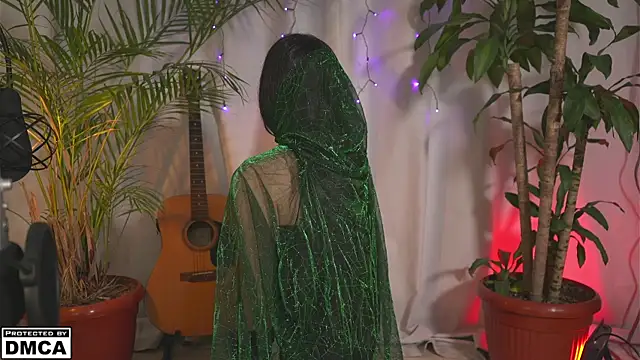 Kore Persephone online show from October 29, 2025, 2:43 am