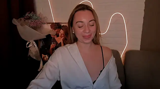 Snapshot of DanielaWisse chatting on January 10, 2025, 4:33 am DanielaWisse online show from January 10, 2025, 4:33 am