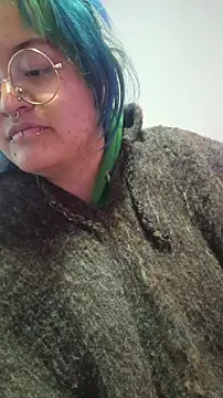 Snapshot of lucky-leah chatting on February 14, 2026, 3:40 am lucky-leah online show from February 14, 2026, 3:40 am