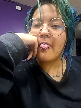 Snapshot of lucky-leah chatting on May 28, 2026, 3:03 am lucky-leah online show from May 28, 2026, 3:03 am