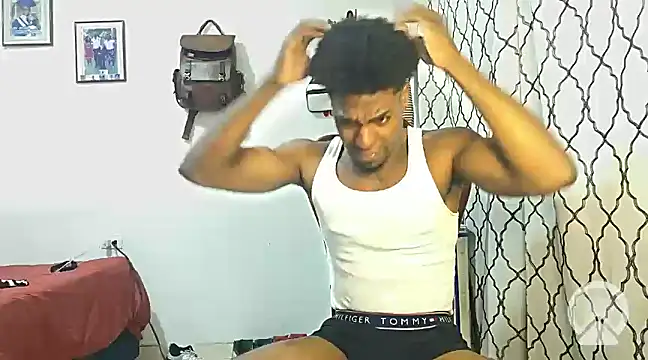 Snapshot of andrews2399 chatting on January 25, 2025, 2:15 am andrews2399 online show from January 25, 2025, 2:15 am