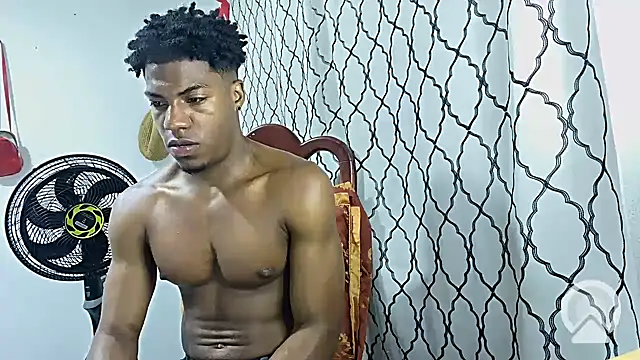 Snapshot of andrews2399 chatting on March 23, 2025, 12:36 am andrews2399 online show from March 23, 2025, 12:36 am