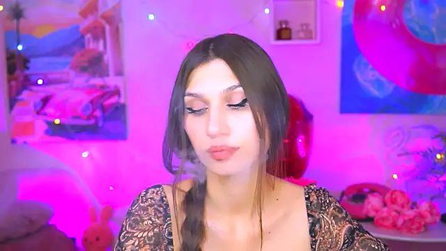 Snapshot of MollyPerry chatting on February 25, 2025, 7:16 pm MollyPerry online show from February 25, 2025, 7:16 pm