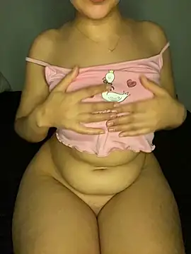 Snapshot of aya12aya chatting on March 2, 2025, 7:19 pm aya12aya online show from March 2, 2025, 7:19 pm