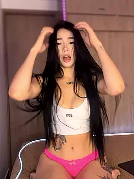 Ambar R0SSE online show from January 11, 2026, 7:15 am