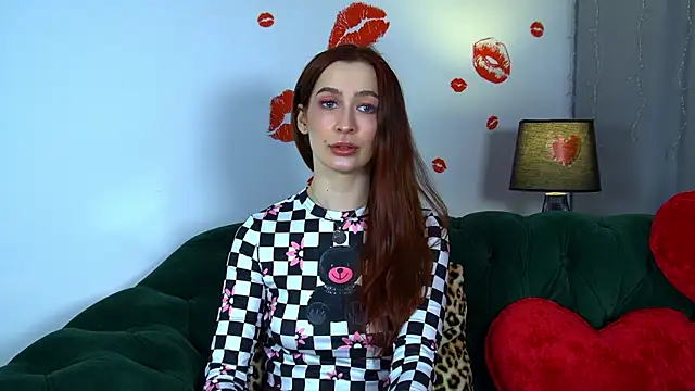 MarieKarma online show from February 5, 2026, 6:59 pm