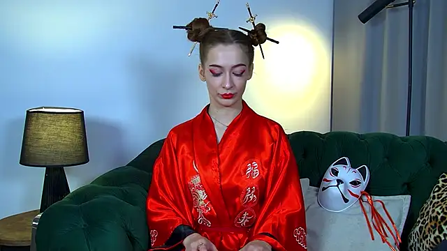 Snapshot of MarieKarma chatting on October 28, 2025, 6:18 pm MarieKarma online show from October 28, 2025, 6:18 pm