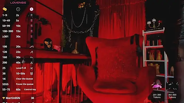 Snapshot of MistressAndre chatting on June 11, 2026, 12:32 am MistressAndre online show from June 11, 2026, 12:32 am