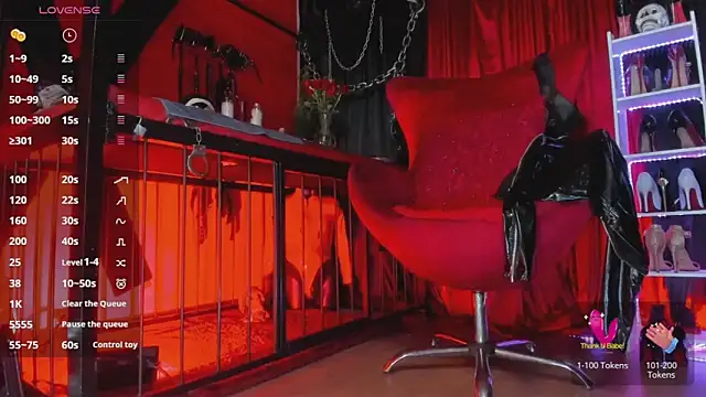 Snapshot of MistressAndre chatting on May 29, 2026, 8:04 pm MistressAndre online show from May 29, 2026, 8:04 pm