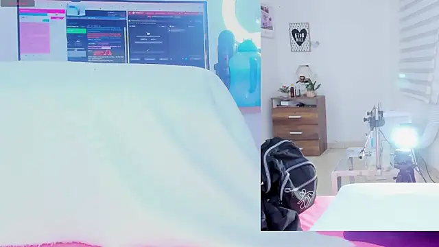 Daki Ume  online show from January 13, 2026, 2:37 am