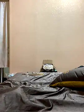 Snapshot of 1o4e04 chatting on September 14, 2025, 9:42 am 1o4e04 online show from September 14, 2025, 9:42 am