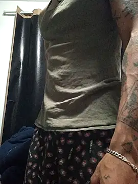 Snapshot of mexicaninuganda chatting on January 29, 2025, 1:17 pm mexicaninuganda online show from January 29, 2025, 1:17 pm